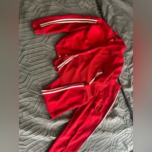 3 Piece Sporty Lounge Set